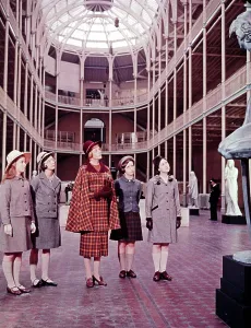 Teacher Prints: THE PRIME OF MISS JEAN BRODIE, from left: Diane Grayson