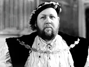 Jsx 38 Prints: THE PRIVATE LIFE OF HENRY VIII, Charles Laughton, 1933