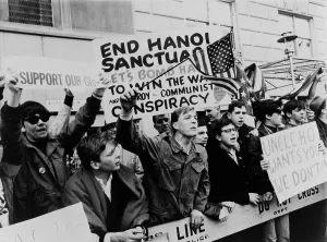 Pro War Prints: Pro-Vietnam War demonstrators. Counter-demonstrators