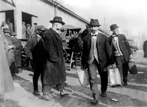 Images Dated 27th February 2008: Prohibition, Two men, probably of the U