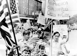 Marquee Prints: Protesters march from Harvard Square to Boston Common in a show of support for the Vietnam War