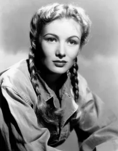Braids Prints: SO PROUDLY WE HAIL, Veronica Lake, 1943