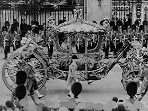 Guards Prints: Queen Elizabeth II riding in the Gold State Coach enroute to her coronation