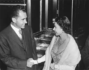 Lcgr1412 Prints: Queen Elizabeth II shaking Vice President Richard Nixon's hand