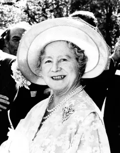 Royalty Prints: Queen Mother. Courtesy: CSU Archives / Everett Collection