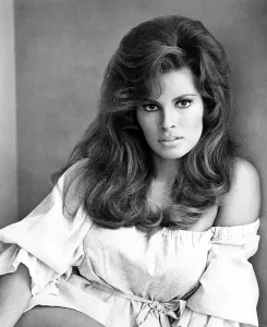 Peasant Blouse Prints: Raquel Welch, 1968