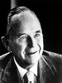 Businessman Prints: RAY KROC, Founder of McDonald's.. Courtesy: CSU Archives / Everett Collection