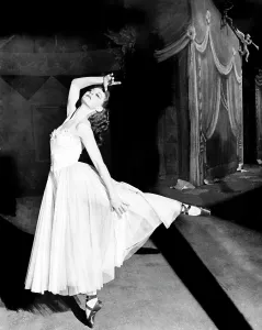 Ballerina Prints: THE RED SHOES, Moira Shearer, 1948