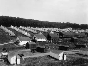 Catastrophe Prints: Refugee camp within the Presidio of San Francisco after the April 18
