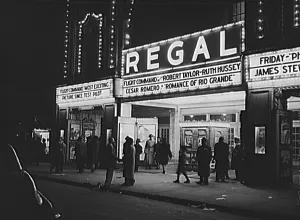 Images Dated 3rd March 2008: The Regal Theater, showing FLIGHT COMMAND