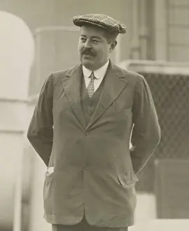 Rich Prints: Reginald Claypoole Vanderbilt, an heir to a railroad fortune