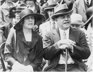 Nicholas Prints: Representative and Mrs. Nicholas Longworth (Alice Roosevelt) on the Capitol steps