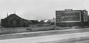 Images Dated 10th June 2013: Roadside migrant camp behind, Grapes of Wrath