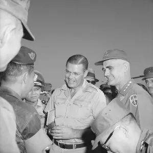 Mcnamara Prints: Robert McNamara and General Westmoreland talk with South Vietnamese General Tee