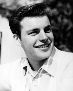 Wagner Prints: Robert Wagner, late 1953 (between shooting TITANIC and STARS AND STRIPES FOREVER)