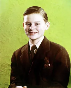 Mcdowall Prints: Roddy McDowall in the 1940s