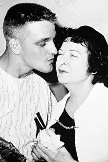 Maris Prints: Roger Maris (NY Yankees) with Mrs