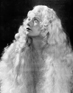 Egupgrade Prints: ROMAN SCANDALS, Lucille Ball, 1933