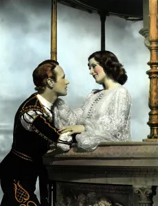 Romeo And Juliet Prints: ROMEO AND JULIET, Leslie Howard, Norma Shearer, 1936, balcony scene