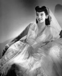 Lace Prints: ROSALIND RUSSELL in a Hurrell portrait, 1942