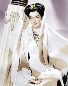 Rosalind Prints: Rosalind Russell, Warner Brothers portrait, ca. 1940s
