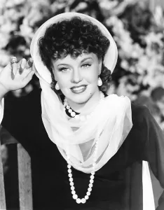 ROXIE HART, Ginger Rogers, 1942, TM & Copyright 20th Century Fox Film Corp./courtesy Everett Collection