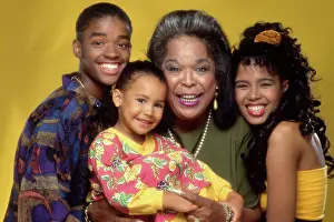 : THE ROYAL FAMILY, from left: Larenz Tate