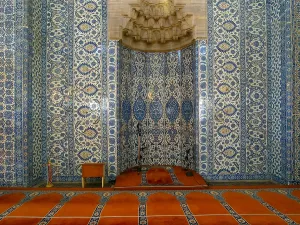 Floral Prints: Rstem Pasha Mosque (Rstempasa Camii)