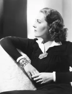Profile Prints: Ruby Keeler, RKO portrait, 1938