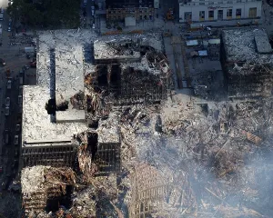 Images Dated 16th March 2011: Ruins of the collapsed World Trade Center buildings following the 9/11 terrorists attacks in New York City