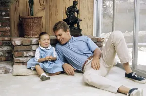 Father And Daughter Prints: Ryan O'Neal, at home with his daughter Tatum O'Neal, 1966