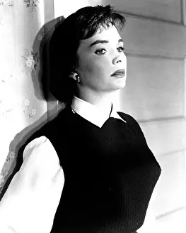 Movpor11 Prints: UNTIL THEY SAIL, Jean Simmons, 1957