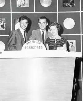 Images Dated 18th April 2007: Sal Mineo (left), Dick Clark (center)