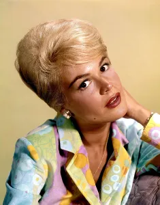 Blonde Prints: Sandra Dee, ca. early 1960s