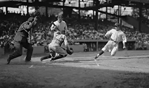 Fans Prints: Senators Bucky Harris is called out trying to steal home