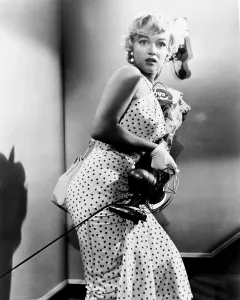 THE SEVEN YEAR ITCH, Marilyn Monroe, 1955, TM and Copyright 20th Century Fox Film Corp. All rights reserved. Courtesy: Everett Collection