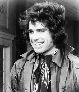 1970s Hairstyles Prints: SHAMPOO, Warren Beatty, 1975