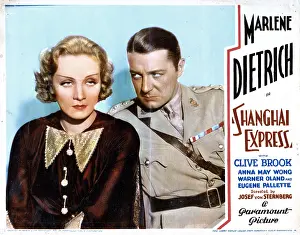 Dietrich Prints: SHANGHAI EXPRESS, from left, Marlene Dietrich, Clive Brook, 1932