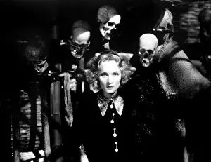 Skulls Prints: SHANGHAI EXPRESS, Marlene Dietrich, 1932