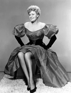 Dress Prints: Shelley Winters, 1952