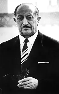 2005 Obits Prints: Simon Wiesenthal, ca. 1968. Courtesy: CSU Archives / Everett Collection