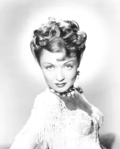 Images Dated 30th December 2015: SIN TOWN, Constance Bennett, 1942