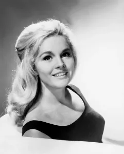 Tuesday Prints: SOLDIER IN THE RAIN, Tuesday Weld, 1963