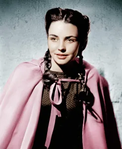 THE SONG OF BERNADETTE, Jennifer Jones, 1943. 20th Century-Fox Film Corporation, TM & Copyright/courtesy Everett Collection