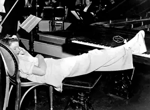 Behind The Scenes Prints: SONG OF LOVE, Katharine Hepburn, on set, 1947. Courtesy: CSU Archives/Everett Collection