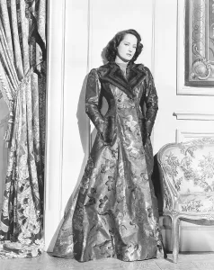 Images Dated 20th June 2014: A SONG TO REMEMBER, Merle Oberon as George Sand, 1945