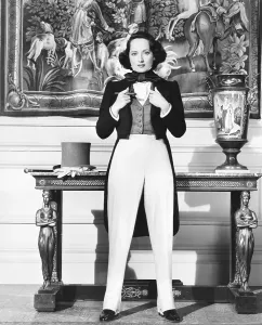 Images Dated 20th June 2014: A SONG TO REMEMBER, Merle Oberon as George Sand, 1945
