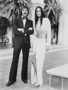 THE SONNY AND CHER SHOW, Sonny and Cher, from left: Sonny Bono, Cher, 1976-1977