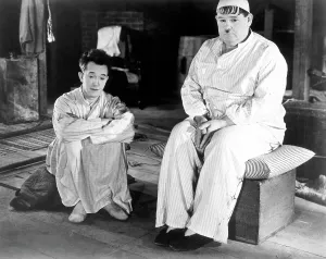 Images Dated 31st May 2007: SONS OF THE DESERT, Stan Laurel, Oliver Hardy, 1933