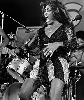 Rhythm And Blues Prints: SOUL TO SOUL, Tina Turner, 1971.. Courtesy: CSU Archives / Everett Collection